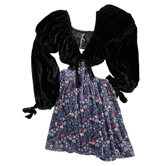 Tularosa‎ Carmella Mini Dress in Carmella Floral - Picture 3 of 9